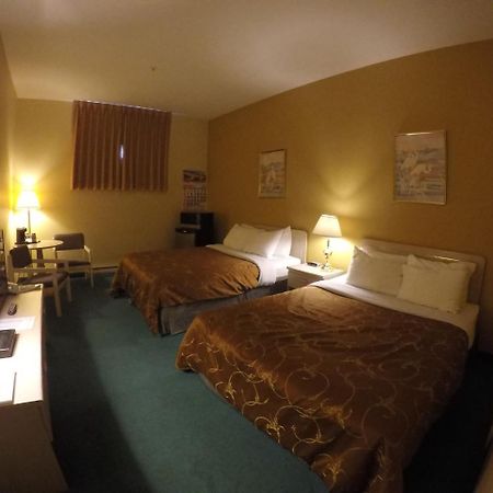 George Mountain View Hotel & Resto Merritt Esterno foto