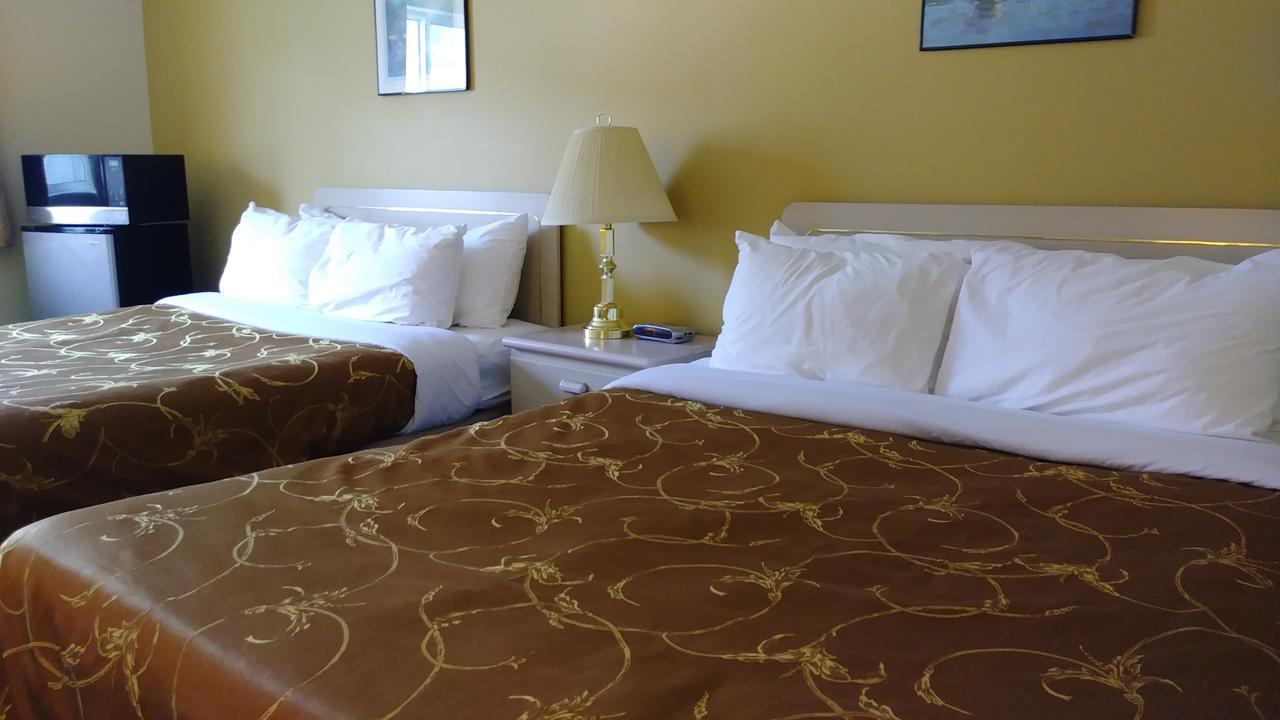 George Mountain View Hotel & Resto Merritt Esterno foto