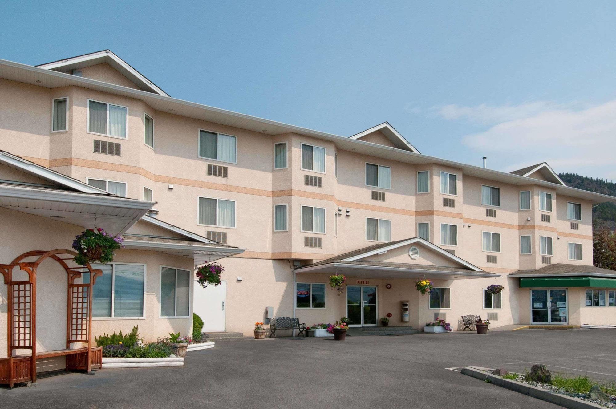 George Mountain View Hotel & Resto Merritt Esterno foto