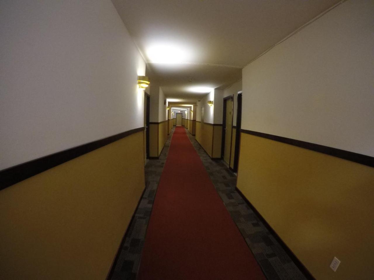George Mountain View Hotel & Resto Merritt Esterno foto