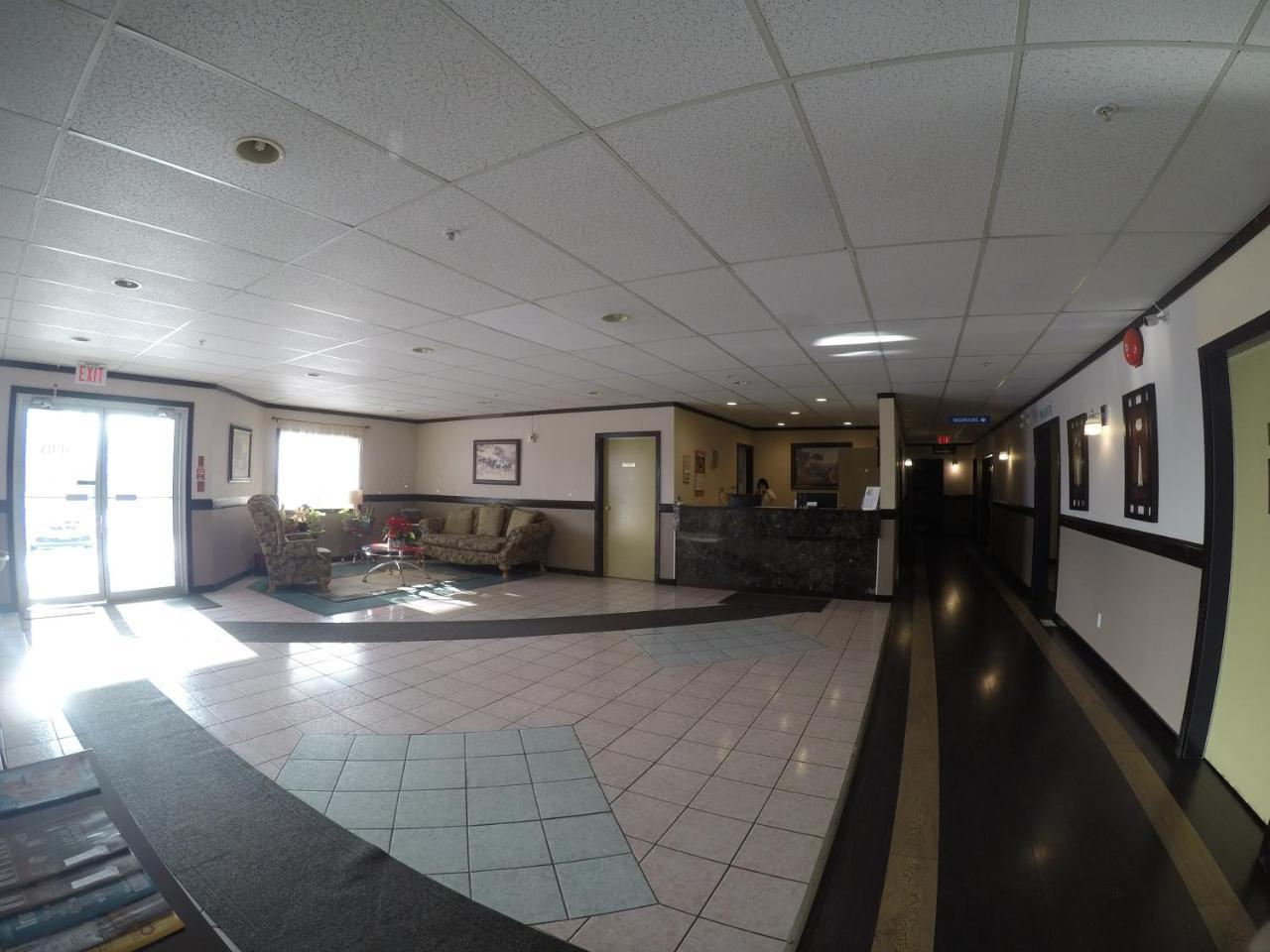George Mountain View Hotel & Resto Merritt Esterno foto