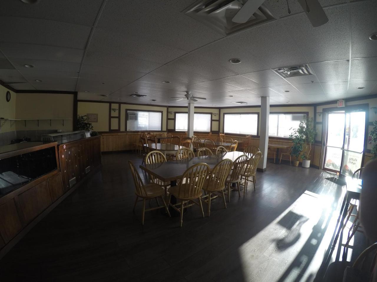 George Mountain View Hotel & Resto Merritt Esterno foto